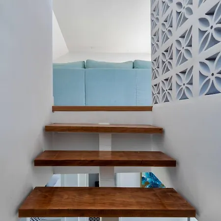 Minty House *