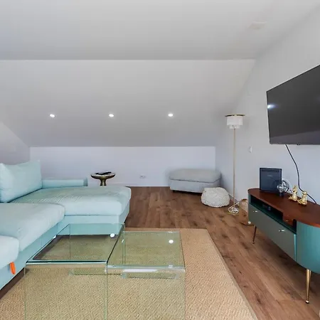 Minty House Dom wakacyjny Setúbal