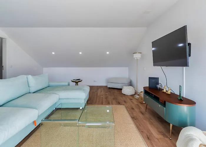 Minty House Tatil Evi Setúbal